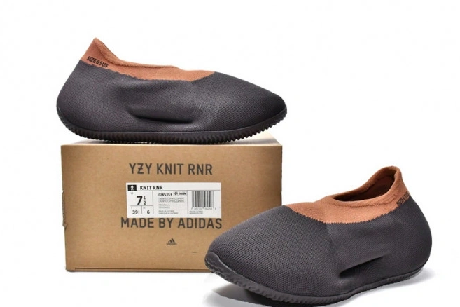 Carbon Stone Knit Yeezy GY1759 Adidas RNR 0908